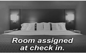 Holiday Inn Express Brampton By Ihg